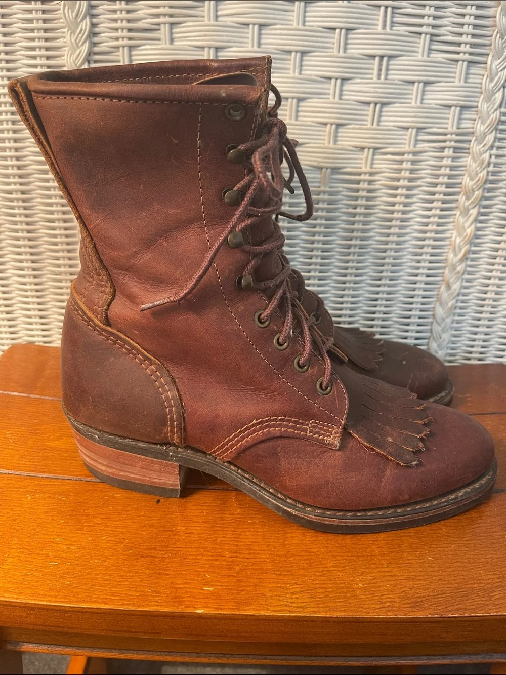 Durango Brown Leather Lace-Up Kiltie Paddock Work Boots Vibram Sole size 7.5D